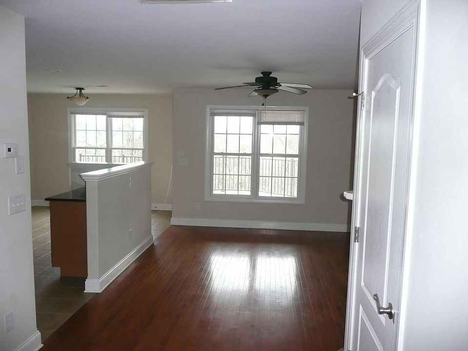 1st image of 349 Coldwater Dr