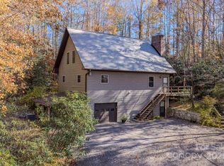 410 Avena Rd, Black Mountain, NC 28711