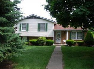 100 Tory Rd, Coraopolis, PA 15108