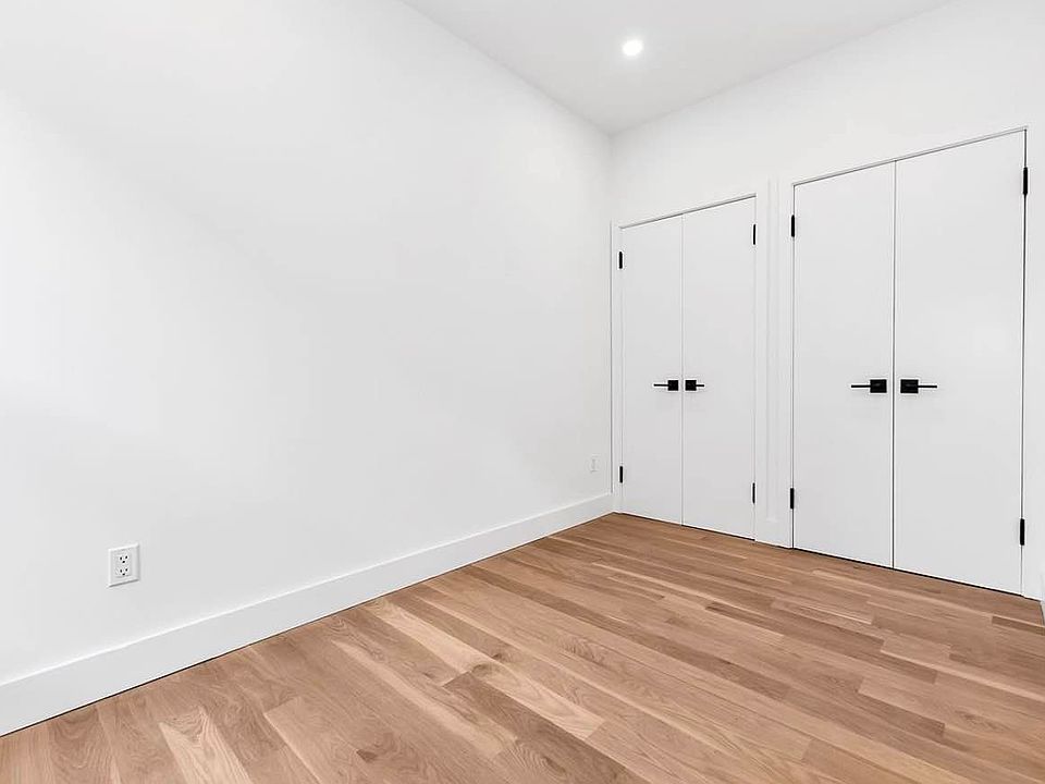1st image of 28 Bedford St APT 20