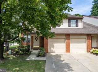13 Greensward Ln, Cherry Hill, NJ 08002