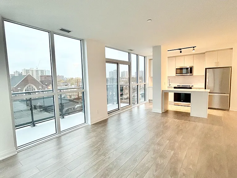 403 Main St #286 — Photo 1