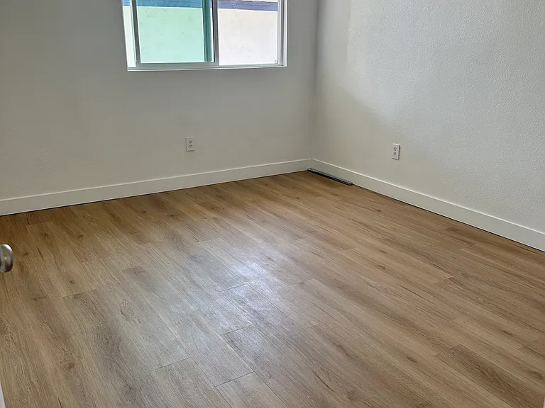 1222 W Shorb St #1 — Photo 7