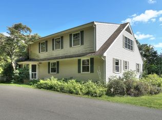 12 Homestead Rd, Tewksbury Twp, NJ 07830