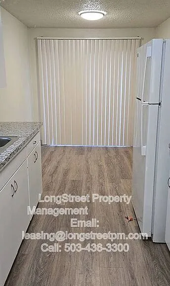 1250 SW E Ave #6 — Photo 5