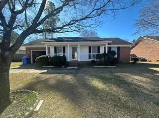 704 Prestige Blvd, Fayetteville, NC 28314