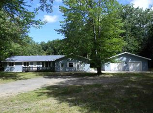 1796 Short Dr, Houghton Lake, MI 48629