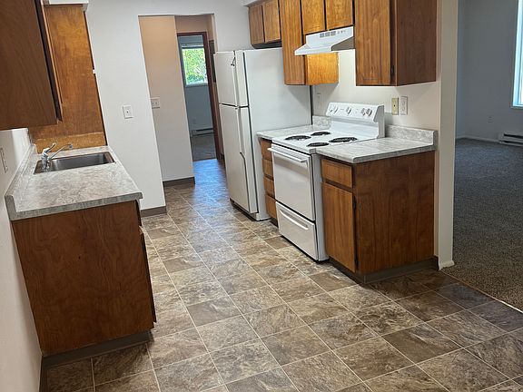 3rd image of 120 NE 19th St APT 11