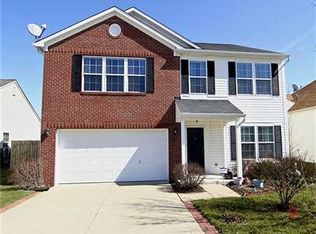 2839 Foxbriar Pl, Indianapolis, IN 46203