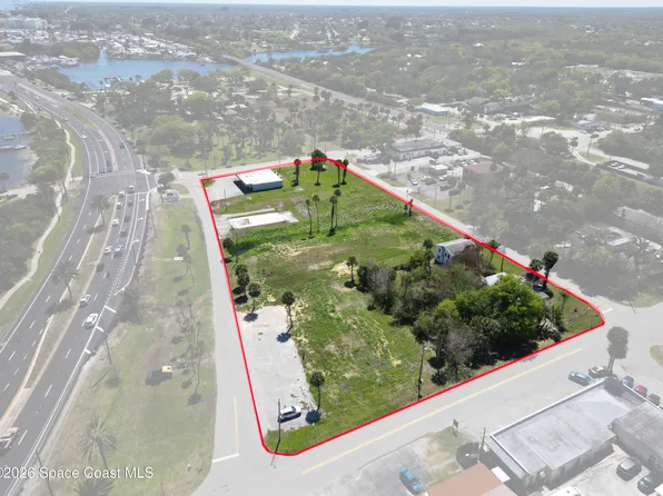 1568 Water Dr NE, Palm Bay, FL 32905