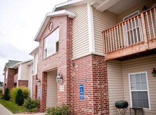 236 N Cedar Ave, Republic, MO 65738