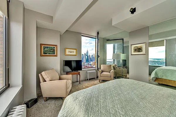 Sold by The Bamberger Group | media 34