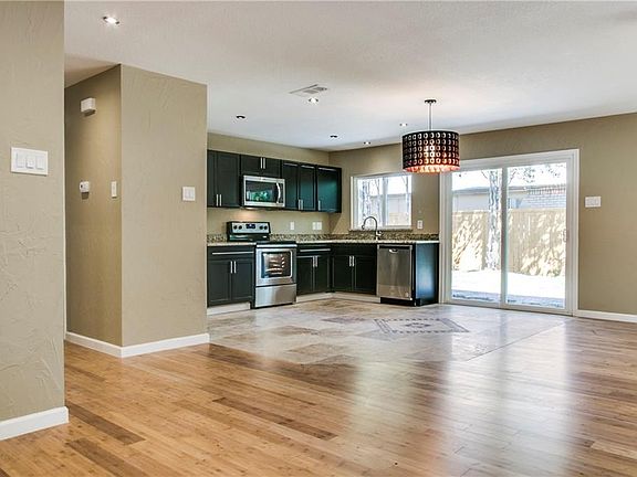5th image of 4829 Alta Oaks Ln