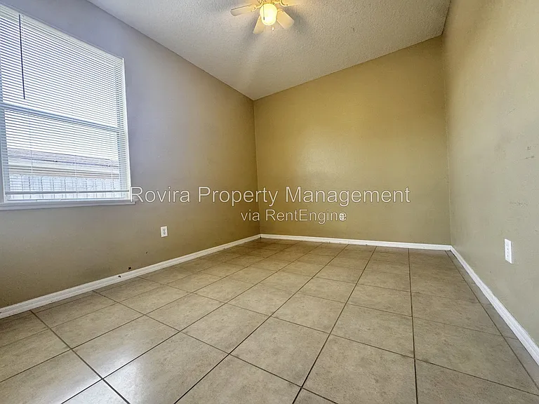 806 Palermo Ct — Photo 11