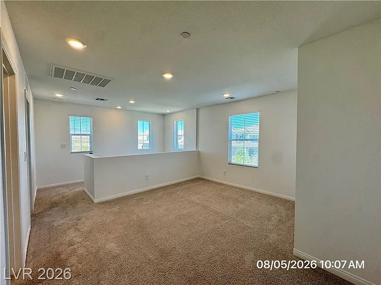 2602 Cava Tirreni St — Photo 26