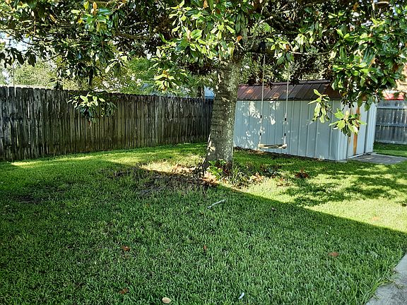 3rd image of 4841 Antioch Blvd
