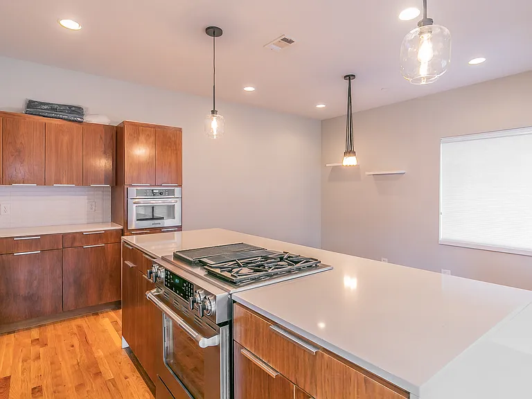 5205 Capitol Ave #6 — Photo 15