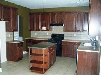5th image of 2781 Valley Srping Dr