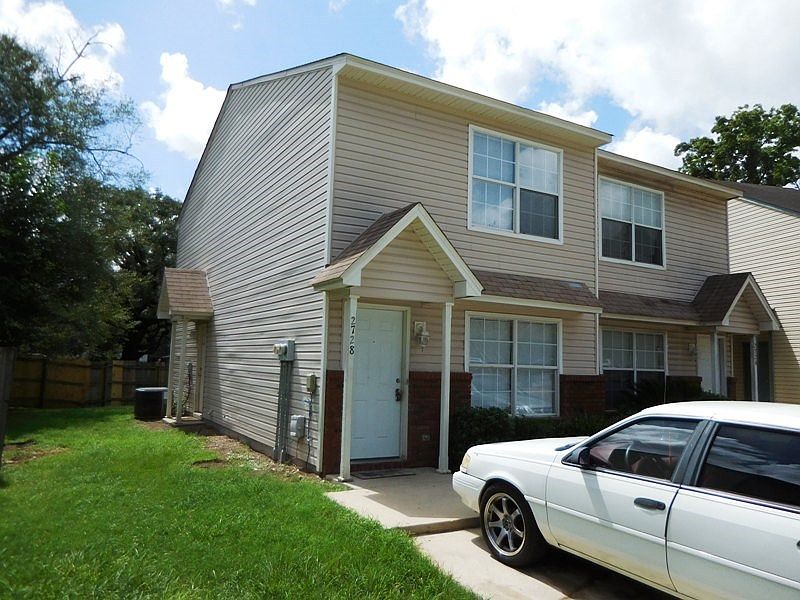 1st image of 2728 Tess Cir