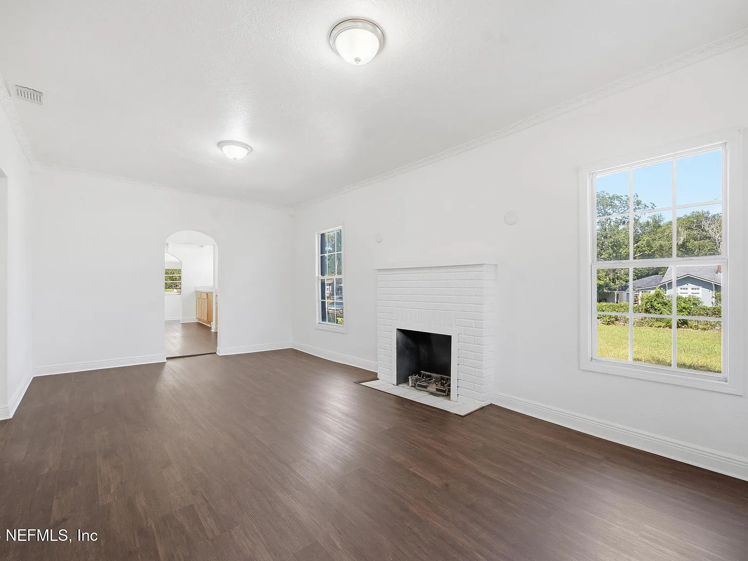 3 bed, 2.0 bath, 1116 sqft, $1,525 — Photo 4