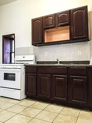 Rented by Borough Property Group | media 7