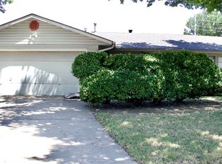 4301 S Ash Ave W, Broken Arrow, OK 74011