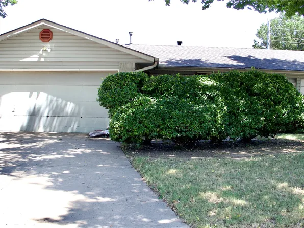 4301 S Ash Ave W, Broken Arrow, OK 74011