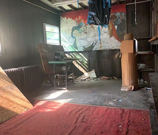 4th image of 3039 Heath Ave