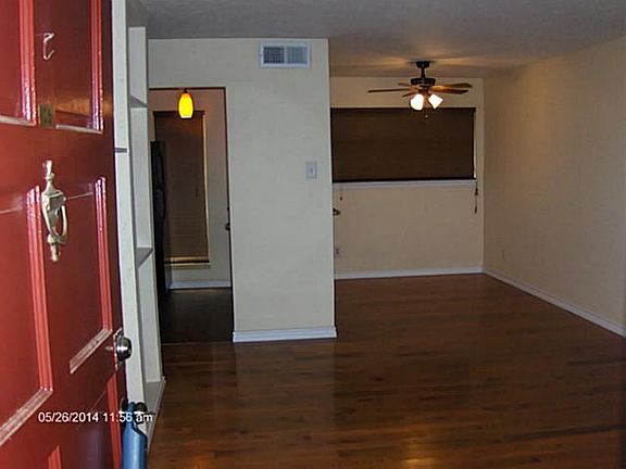 4th image of 4327 Holland Ave APT 105