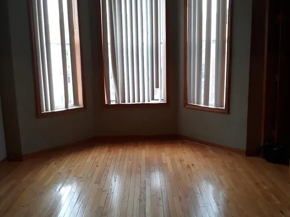 4022 W 21st Pl Floor 2, Chicago, IL 60623