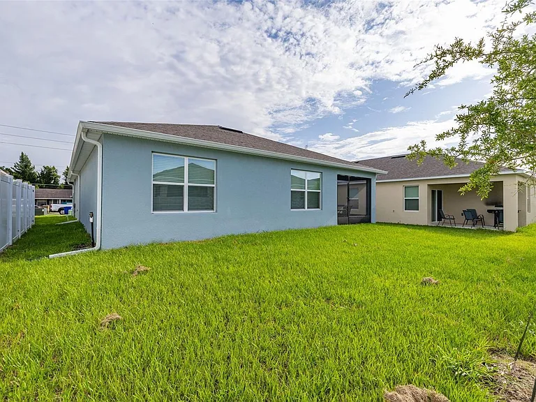 1078 Clay Blvd — Photo 44