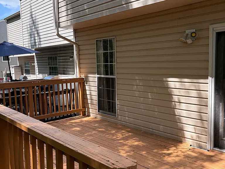 141 Foxview Dr — Photo 10