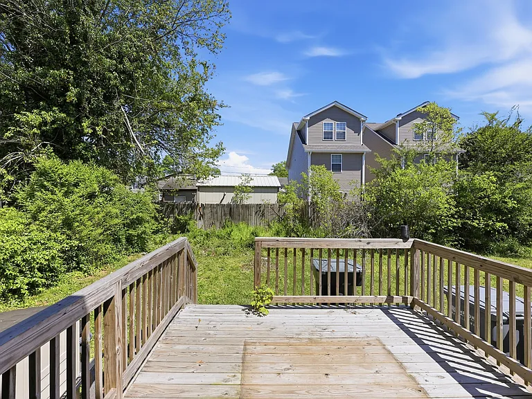 708 Westwood Ave — Photo 25