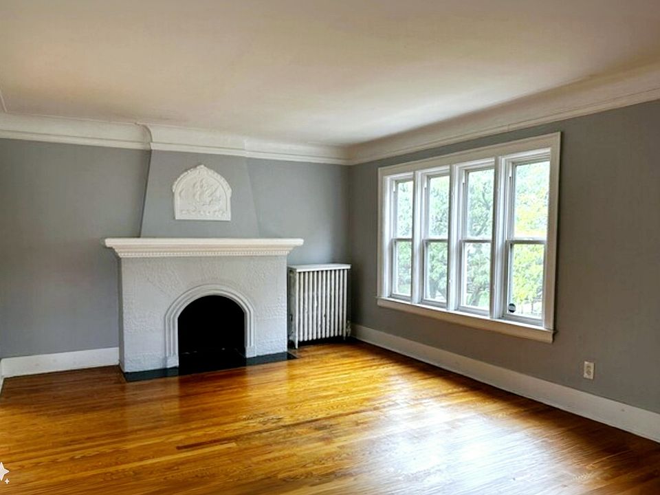 1st image of 16196 Princeton St