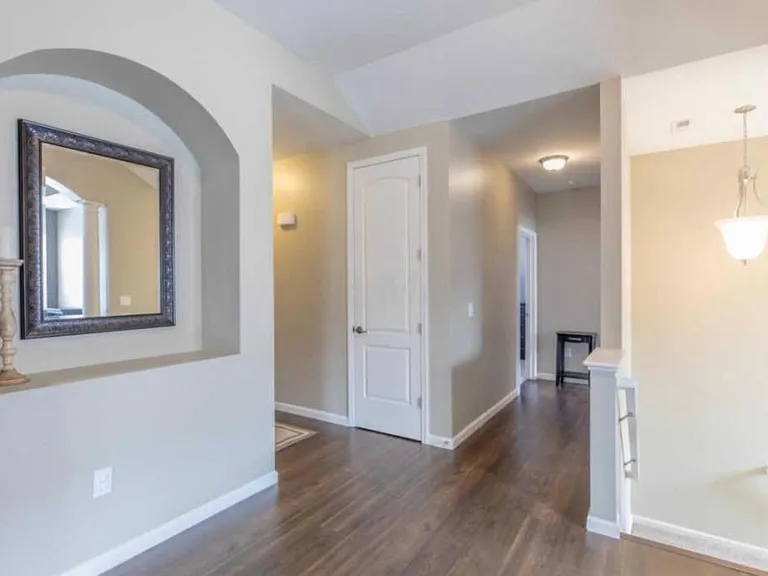 1425 Carylake Cir — Photo 13