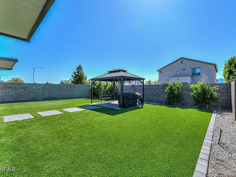 10321 W Payson Rd — Photo 2