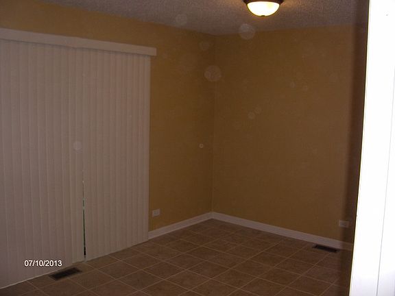 5th image of 5308 W Woodland Dr #D