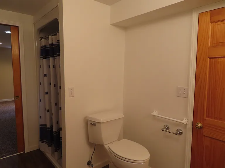 870 Waite Dr — Photo 25
