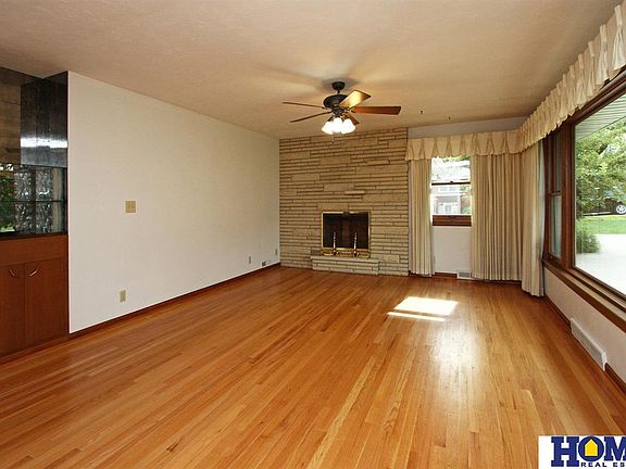 4th image of 4000 Van Dorn St