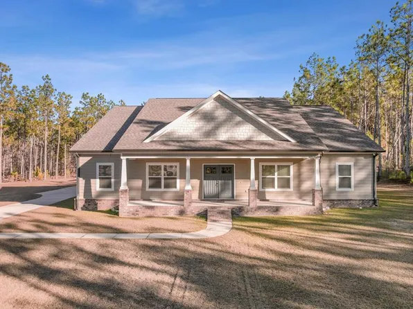 1382 Glen Lawrence Rd, Cowarts, AL 36321