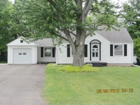411 Lee Ln, Mansfield, OH 44905
