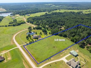 4730 Grand View Dr, Athens, TX 75752