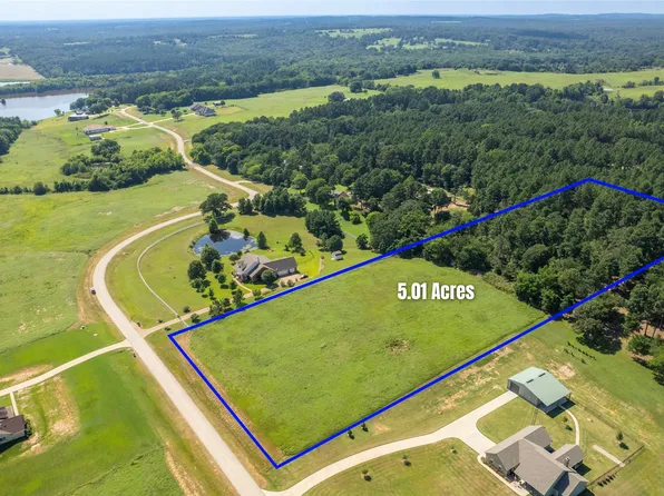 4730 Grand View Dr, Athens, TX 75752