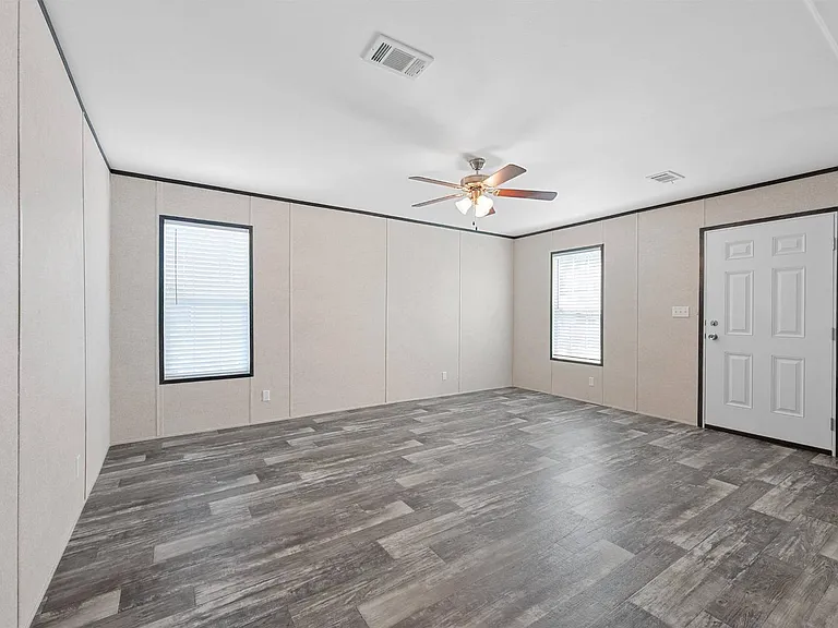 305 W Buell Dr #50A — Photo 12