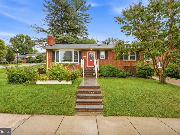 899 N Nottingham St, Arlington, VA 22205