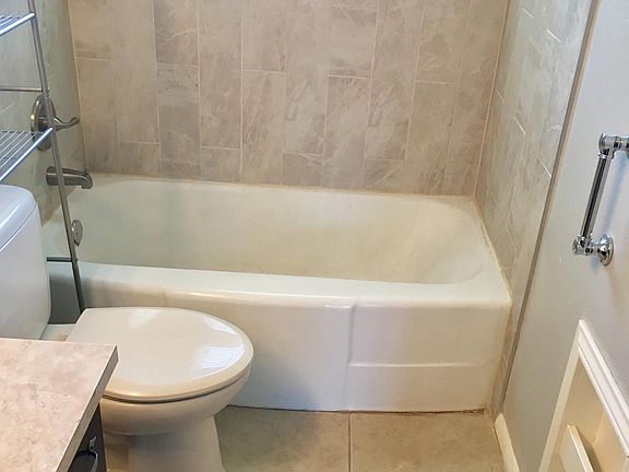 2nd image of 4825 Trina Dr