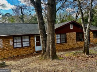 1379 Wills Pl, Macon, GA 31211