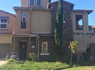 31104 Strawberry Tree Ln, Temecula, CA 92592