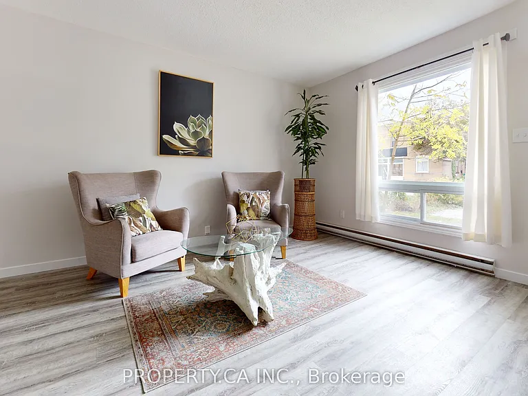 610 George St N #5 — Photo 23