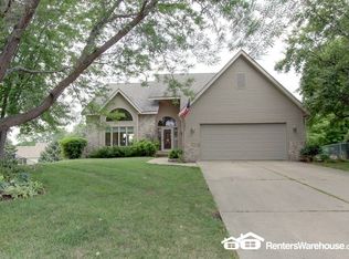 13804 York Ave S, Burnsville, MN 55337